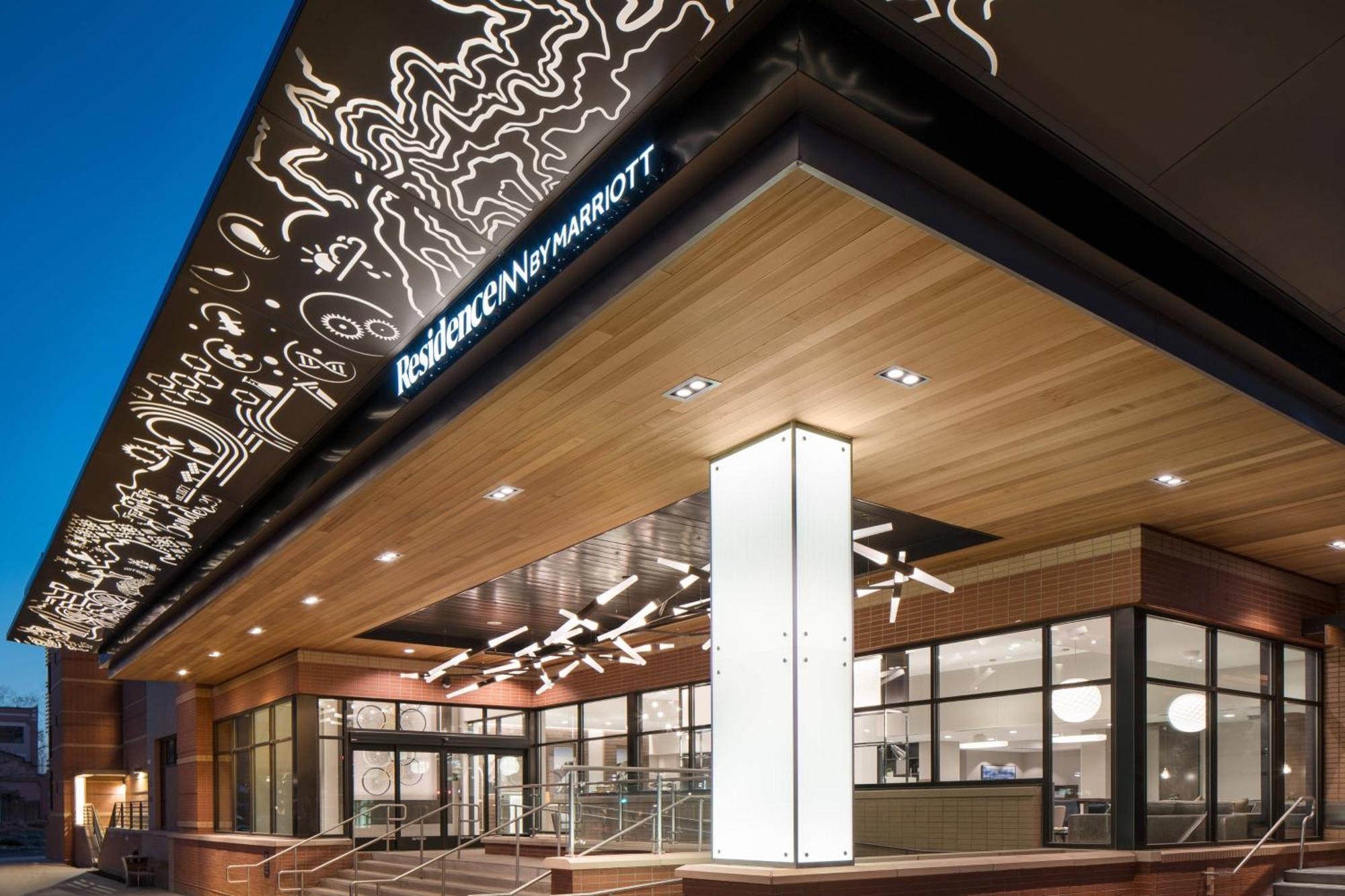 Residence Inn By Marriott Boulder Canyon Boulevard Bagian luar foto